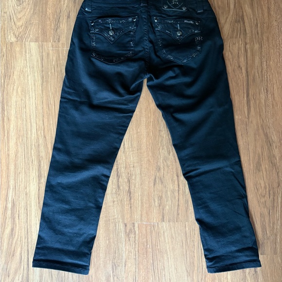 Miss Me Skinny Crop - Picture 4 of 4